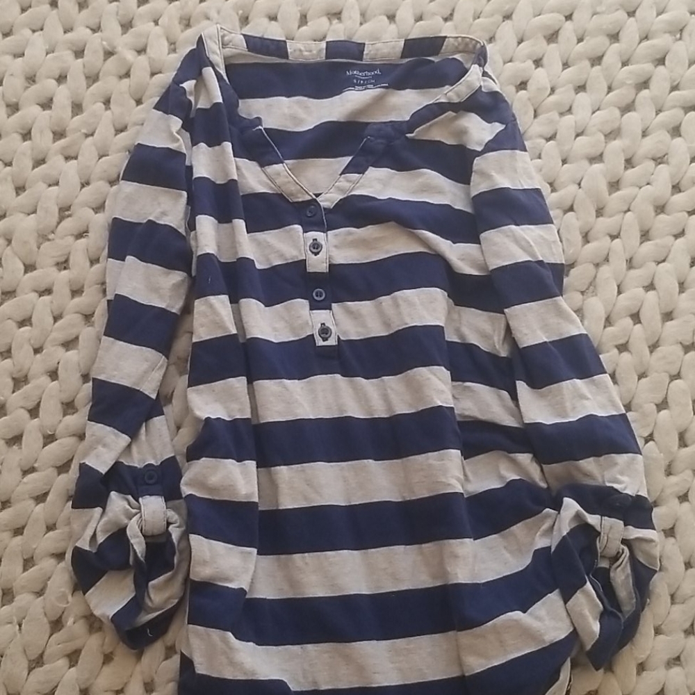 Maternity shirt